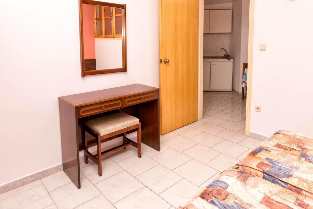 Aphrodite Apartments Kallithéa 部屋 写真